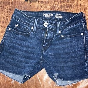 Denizen from Levi’s Blue Jean shorts from low rise jeggings